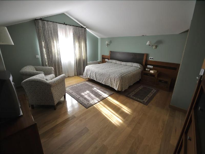 Imagen de alojamiento Hotel Peñarrubia Imagen de alojamiento Hotel Peñarrubia