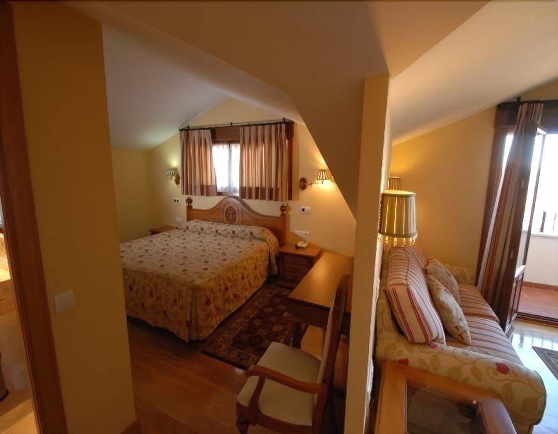 Imagen de alojamiento Hotel Peñarrubia Imagen de alojamiento Hotel Peñarrubia