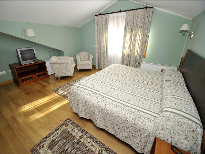 Imagen de alojamiento Hotel Peñarrubia Imagen de alojamiento Hotel Peñarrubia
