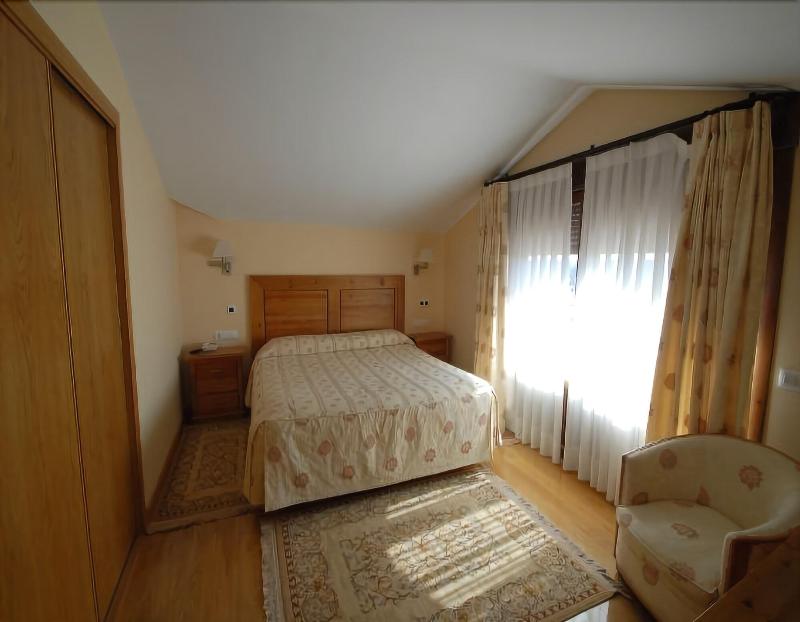 Imagen de alojamiento Hotel Peñarrubia Imagen de alojamiento Hotel Peñarrubia
