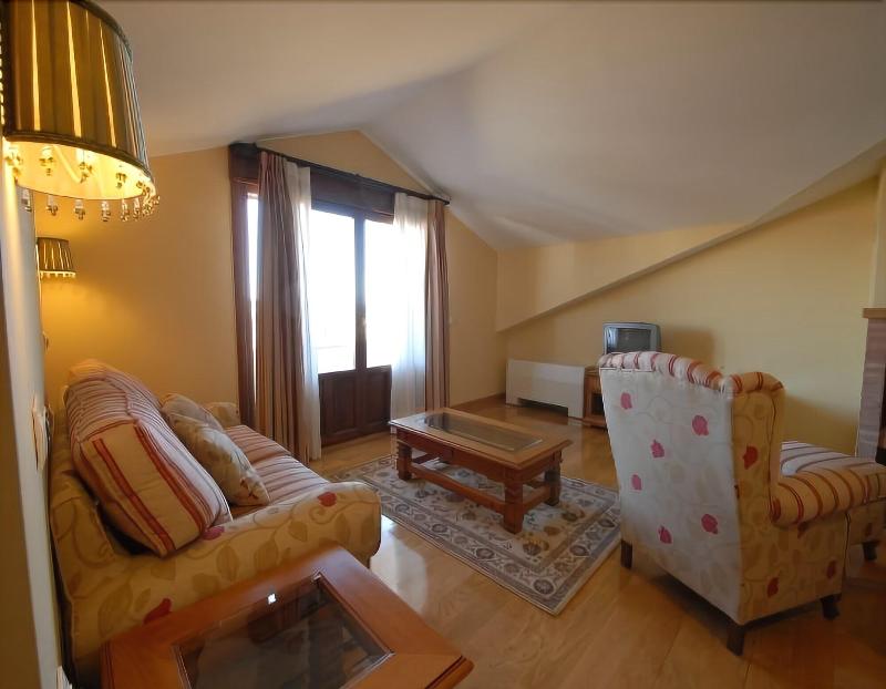 Imagen de alojamiento Hotel Peñarrubia Imagen de alojamiento Hotel Peñarrubia