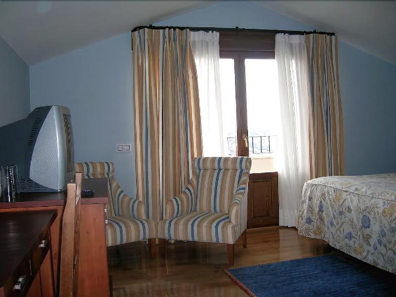 Imagen de alojamiento Hotel Peñarrubia Imagen de alojamiento Hotel Peñarrubia
