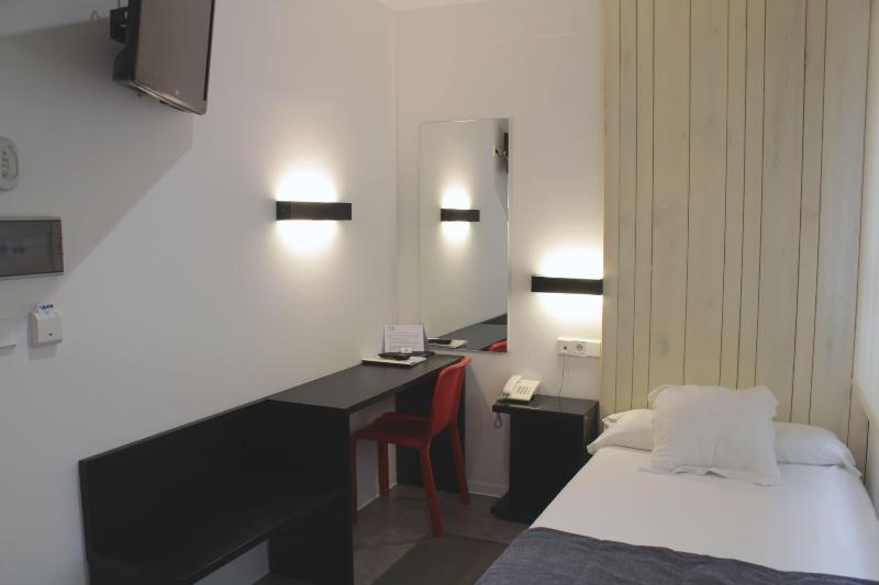 Imagen de alojamiento Hotel Lois Imagen de alojamiento Hotel Lois