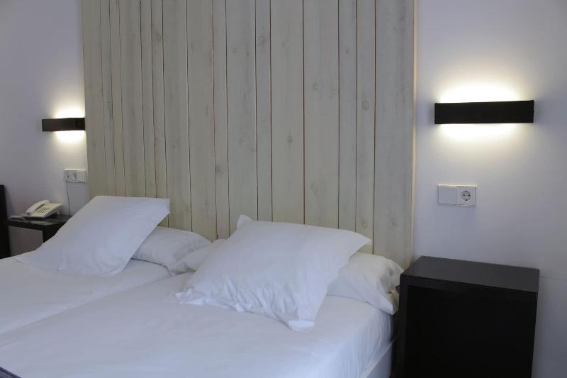 Imagen de alojamiento Hotel Lois Imagen de alojamiento Hotel Lois