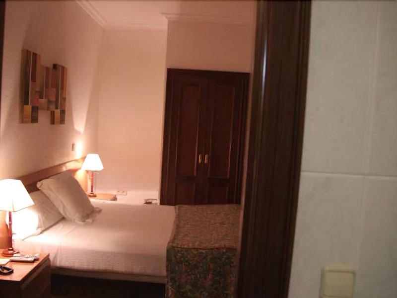 Imagen de alojamiento Hostal Gran Via Levante Imagen de alojamiento Hostal Gran Via Levante