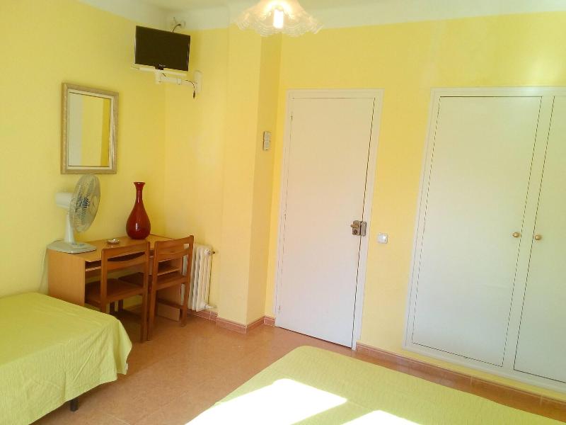 Imagen de alojamiento Hostal Lleida Imagen de alojamiento Hostal Lleida
