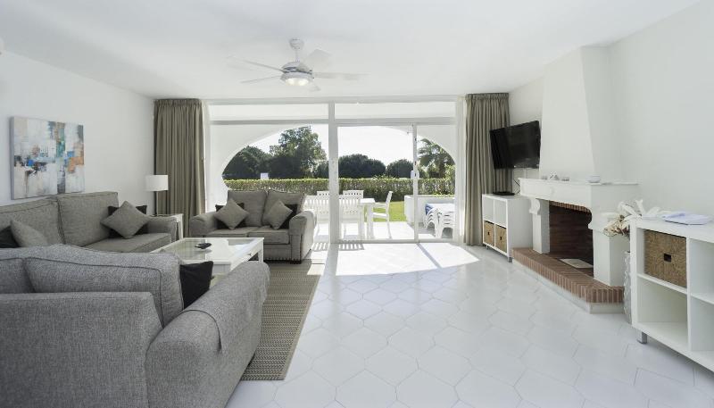 Imagen de alojamiento Miraflores Beach & Country Club Imagen de alojamiento Miraflores Beach & Country Club