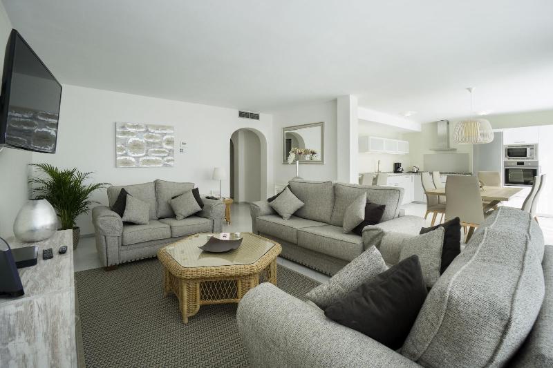 Imagen de alojamiento Miraflores Beach & Country Club Imagen de alojamiento Miraflores Beach & Country Club