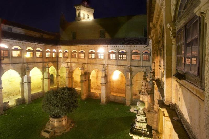Imagen de alojamiento Hotel Real Monasterio San Zoilo Imagen de alojamiento Hotel Real Monasterio San Zoilo