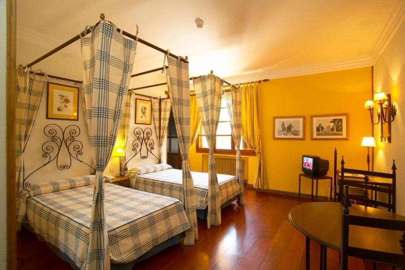 Imagen de alojamiento Hotel Real Monasterio San Zoilo Imagen de alojamiento Hotel Real Monasterio San Zoilo