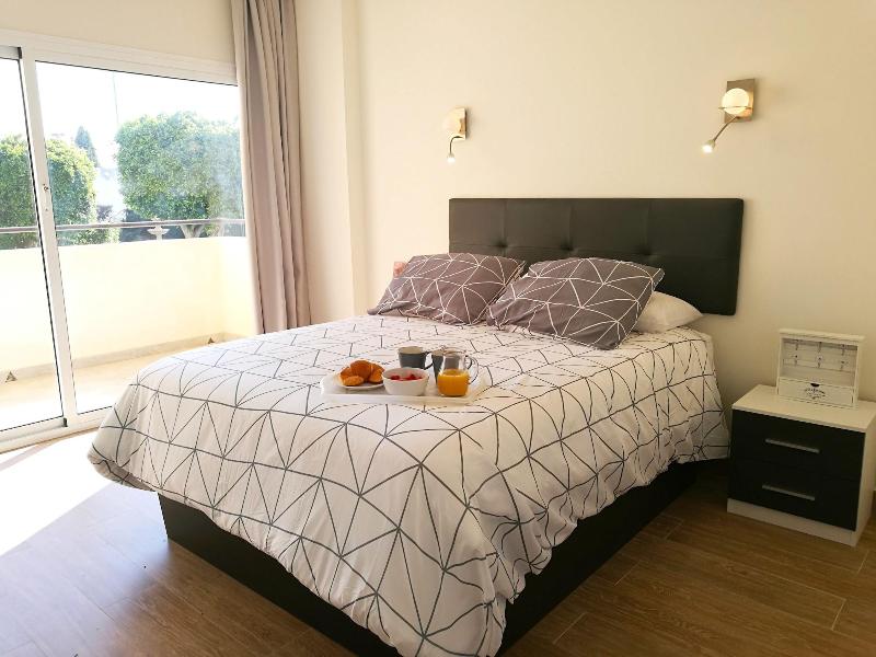 Imagen de alojamiento Happy Club Playa Flores Imagen de alojamiento Happy Club Playa Flores