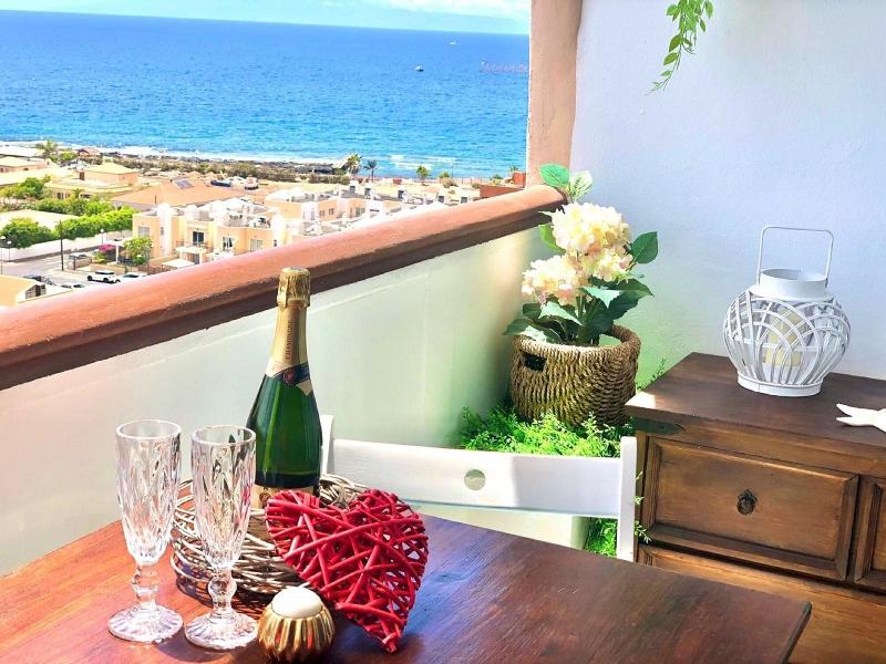 Imagen de alojamiento Ocean And Sun View In Palm Mar Imagen de alojamiento Ocean And Sun View In Palm Mar