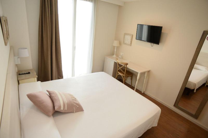 Imagen de alojamiento Hotel L´Escala Centre Imagen de alojamiento Hotel L´Escala Centre