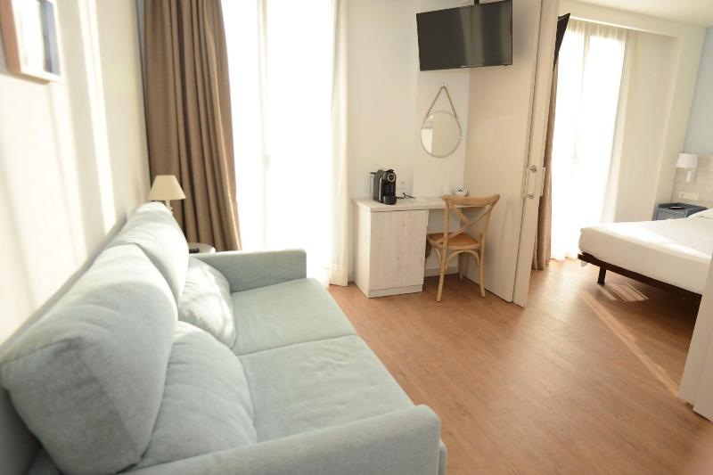 Imagen de alojamiento Hotel L´Escala Centre Imagen de alojamiento Hotel L´Escala Centre