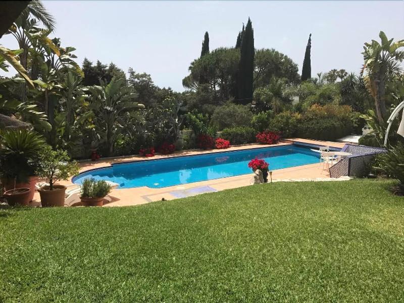 Imagen de alojamiento Villa Breeze Marbella Luxury B&B Imagen de alojamiento Villa Breeze Marbella Luxury B&B