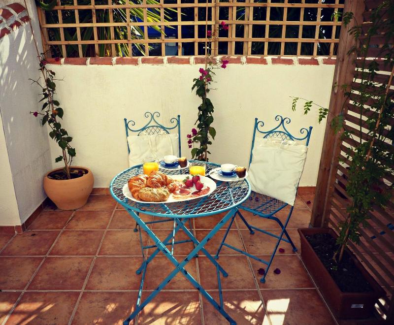Imagen de alojamiento Villa Breeze Marbella Luxury B&B Imagen de alojamiento Villa Breeze Marbella Luxury B&B
