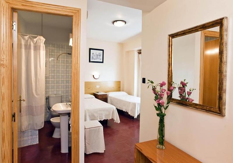 Imagen de alojamiento Hostal Tropical Imagen de alojamiento Hostal Tropical