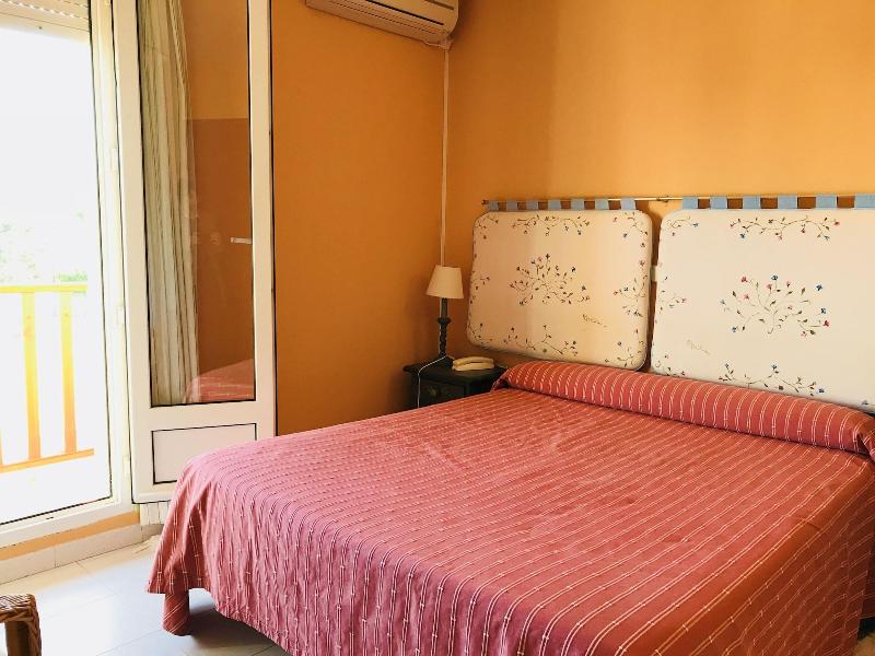 Imagen de alojamiento Hostal Burgos Imagen de alojamiento Hostal Burgos