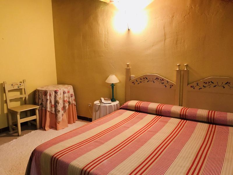 Imagen de alojamiento Hostal Burgos Imagen de alojamiento Hostal Burgos