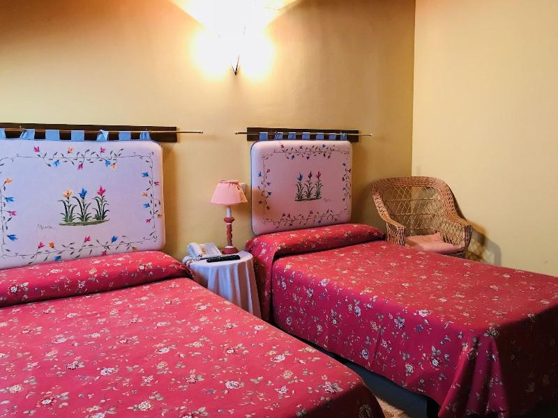 Imagen de alojamiento Hostal Burgos Imagen de alojamiento Hostal Burgos