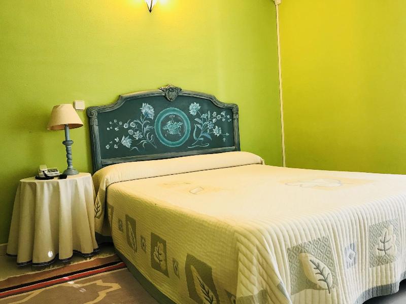 Imagen de alojamiento Hostal Burgos Imagen de alojamiento Hostal Burgos