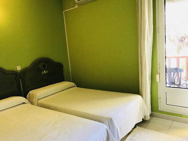 Imagen de alojamiento Hostal Burgos Imagen de alojamiento Hostal Burgos