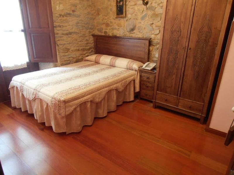 Imagen de alojamiento Hostal Virgen De La Encina Imagen de alojamiento Hostal Virgen De La Encina