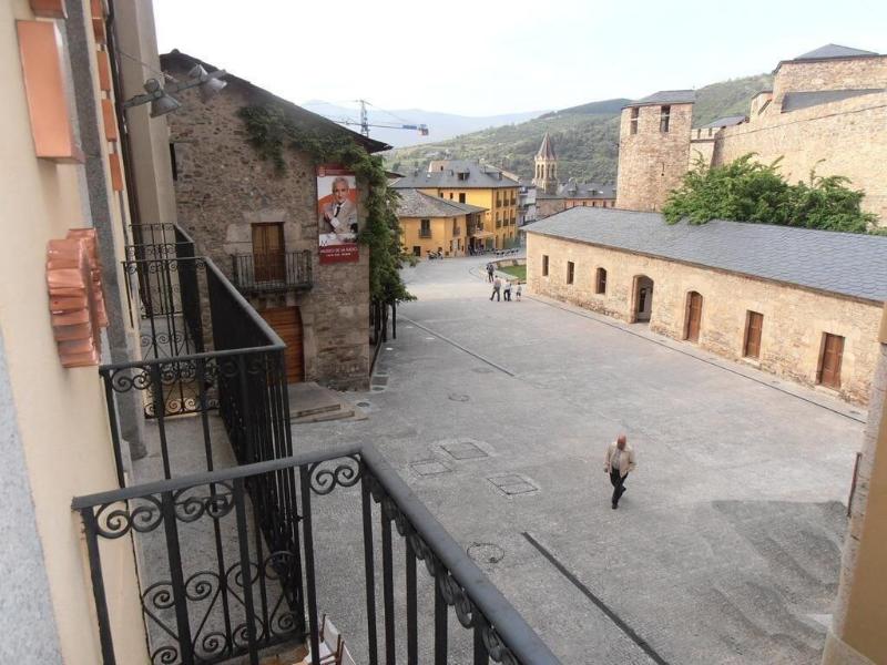 Imagen de alojamiento Hostal Virgen De La Encina Imagen de alojamiento Hostal Virgen De La Encina