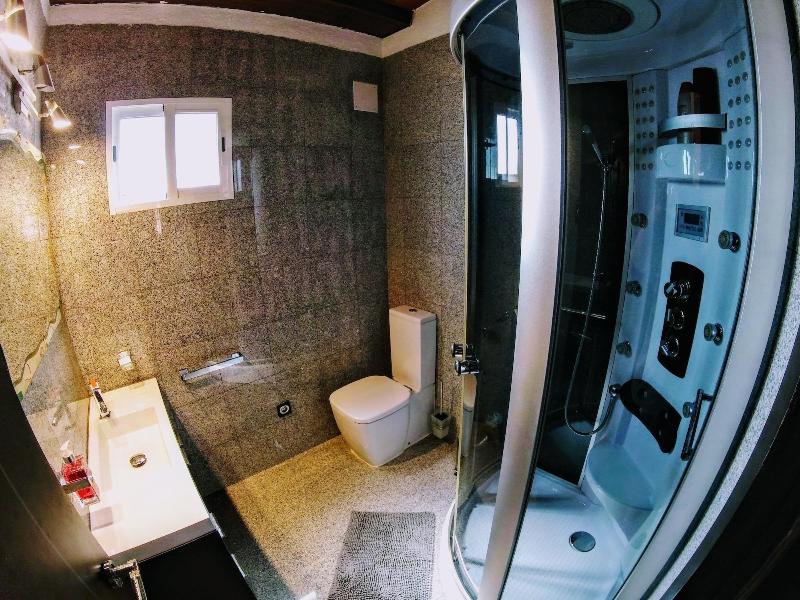 Imagen de alojamiento Bonito Chalet Con Piscina Cerca Del Mar Imagen de alojamiento Bonito Chalet Con Piscina Cerca Del Mar