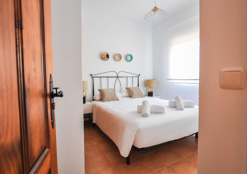 Imagen de alojamiento RENTHAS Paredones I Casa Rural - Caminito del Rey Imagen de alojamiento RENTHAS Paredones I Casa Rural - Caminito del Rey