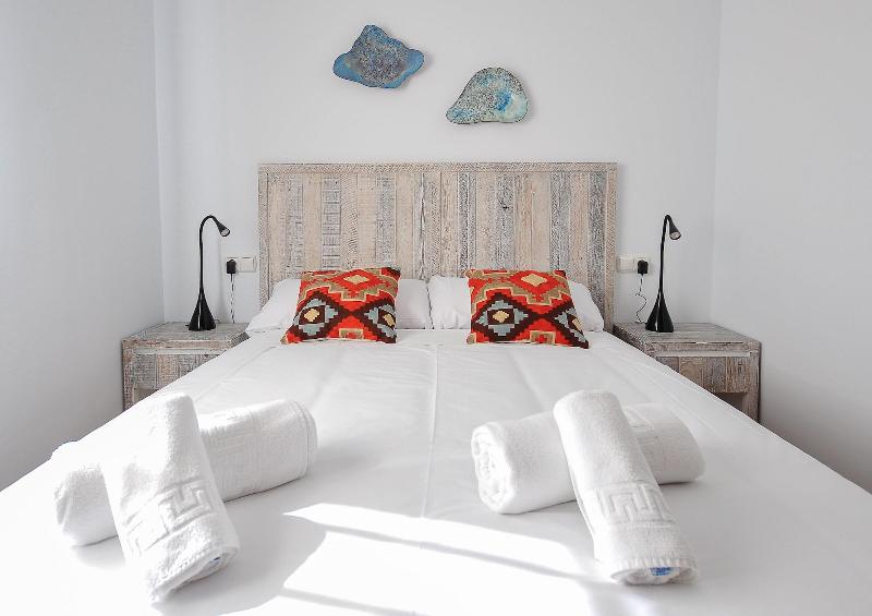 Imagen de alojamiento RENTHAS Paredones I Casa Rural - Caminito del Rey Imagen de alojamiento RENTHAS Paredones I Casa Rural - Caminito del Rey