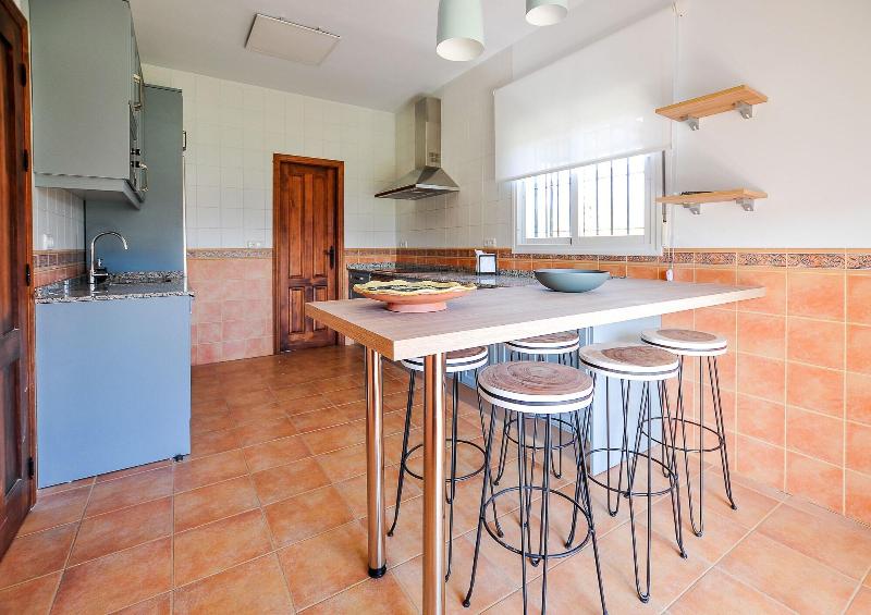 Imagen de alojamiento RENTHAS Paredones I Casa Rural - Caminito del Rey Imagen de alojamiento RENTHAS Paredones I Casa Rural - Caminito del Rey