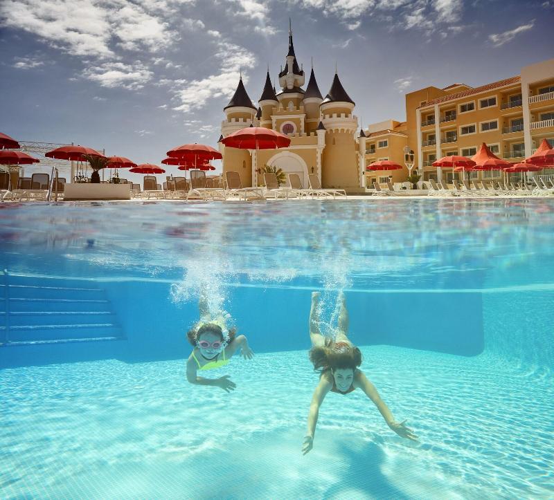 Imagen de alojamiento Bahia Principe Fantasia Tenerife All Inclusive Imagen de alojamiento Bahia Principe Fantasia Tenerife All Inclusive