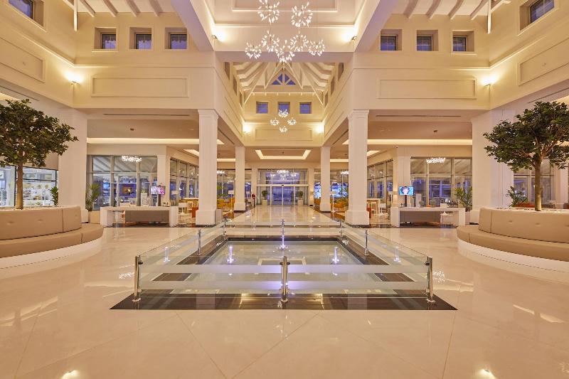 Imagen de alojamiento Bahia Principe Fantasia Tenerife All Inclusive Imagen de alojamiento Bahia Principe Fantasia Tenerife All Inclusive