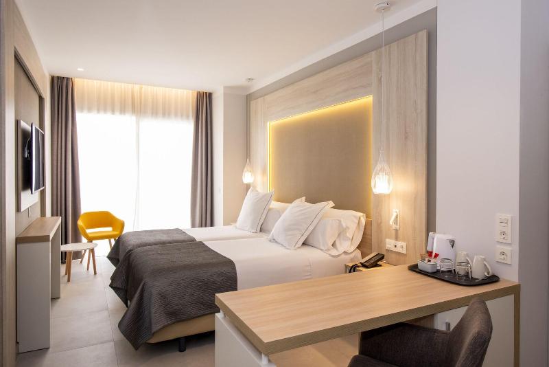 Imagen de alojamiento Bahia Principe Fantasia Tenerife All Inclusive Imagen de alojamiento Bahia Principe Fantasia Tenerife All Inclusive