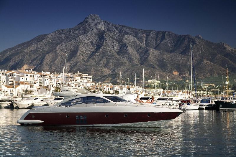 Imagen de alojamiento Total Marbella Suites Noise Isolation Imagen de alojamiento Total Marbella Suites Noise Isolation