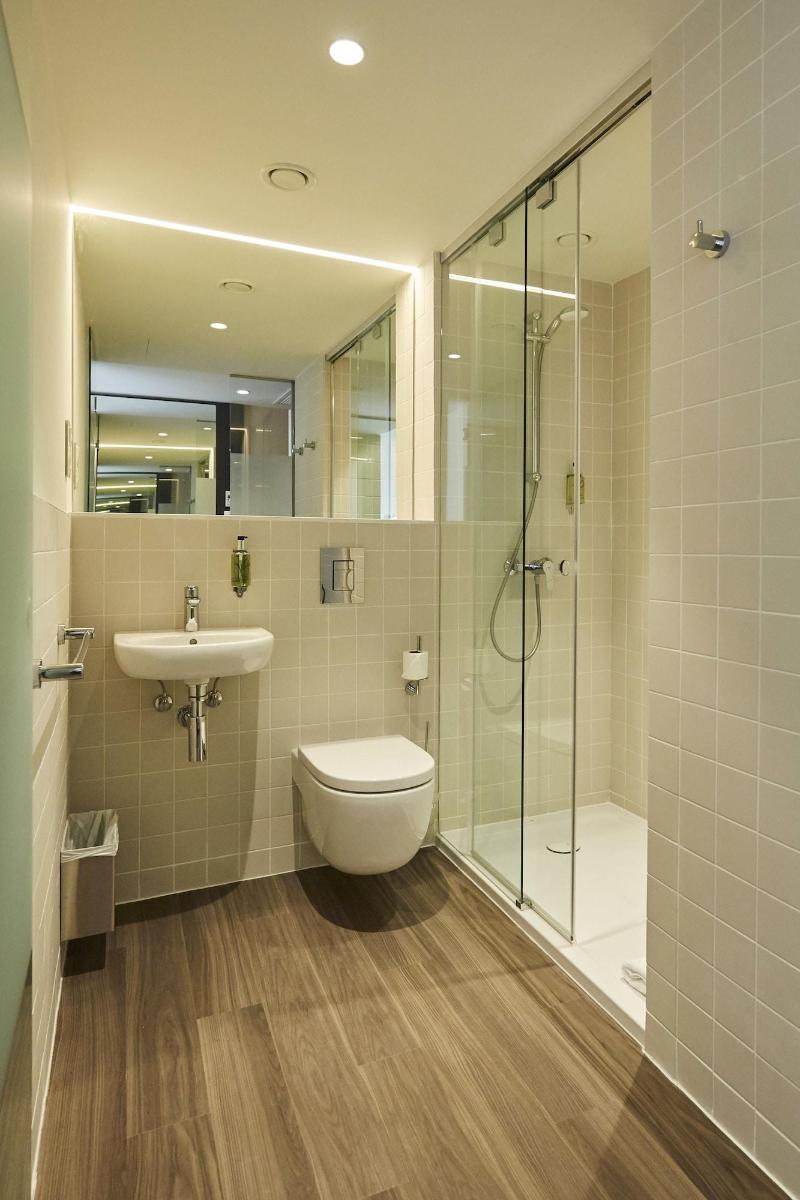 Imagen de alojamiento Easyhotel Barcelona Fira Imagen de alojamiento Easyhotel Barcelona Fira