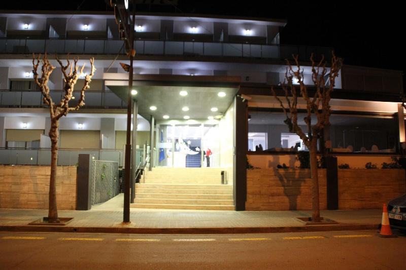 Imagen de alojamiento Hotel 153 Imagen de alojamiento Hotel 153