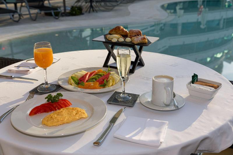 Imagen de alojamiento Senator Bana S Spa Hotel Adults Only Imagen de alojamiento Senator Bana S Spa Hotel Adults Only
