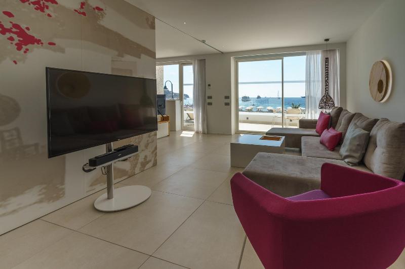 Imagen de alojamiento One Ibiza Suites Imagen de alojamiento One Ibiza Suites