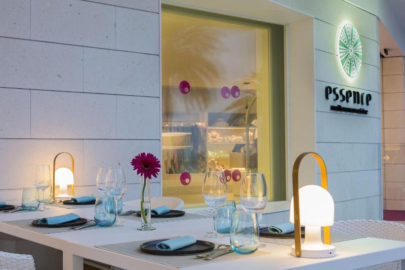 Imagen de alojamiento One Ibiza Suites Imagen de alojamiento One Ibiza Suites