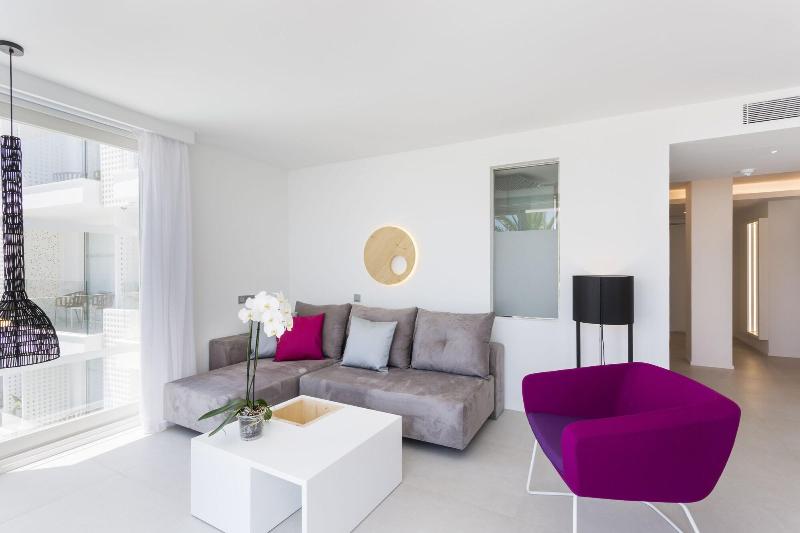 Imagen de alojamiento One Ibiza Suites Imagen de alojamiento One Ibiza Suites