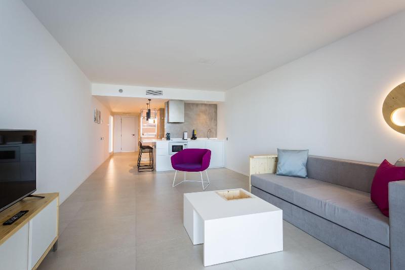 Imagen de alojamiento One Ibiza Suites Imagen de alojamiento One Ibiza Suites