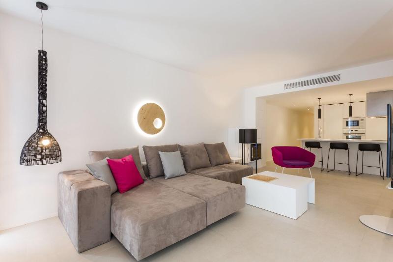 Imagen de alojamiento One Ibiza Suites Imagen de alojamiento One Ibiza Suites