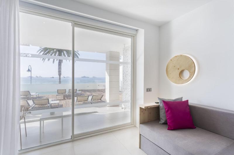 Imagen de alojamiento One Ibiza Suites Imagen de alojamiento One Ibiza Suites