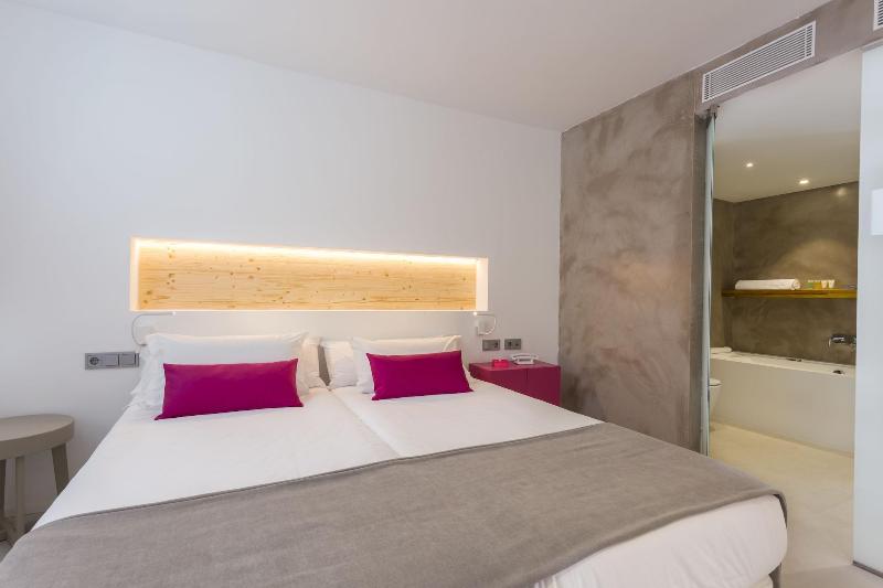 Imagen de alojamiento One Ibiza Suites Imagen de alojamiento One Ibiza Suites