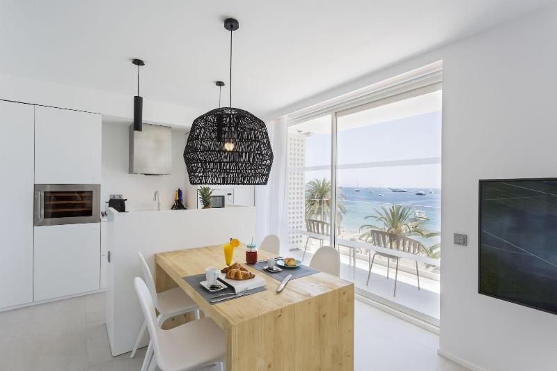 Imagen de alojamiento One Ibiza Suites Imagen de alojamiento One Ibiza Suites