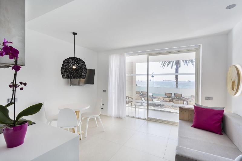 Imagen de alojamiento One Ibiza Suites Imagen de alojamiento One Ibiza Suites