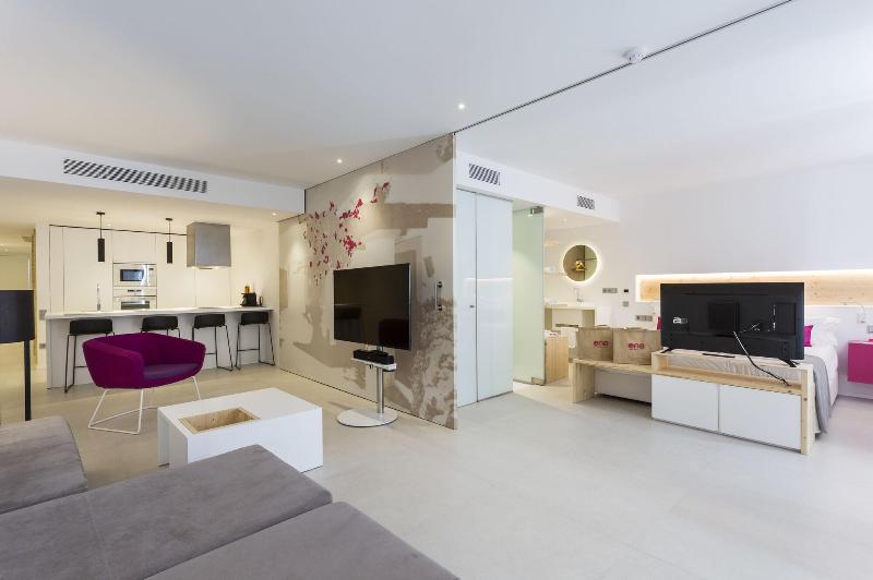 Imagen de alojamiento One Ibiza Suites Imagen de alojamiento One Ibiza Suites