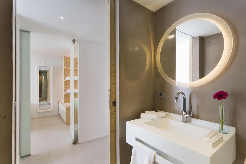 Imagen de alojamiento One Ibiza Suites Imagen de alojamiento One Ibiza Suites